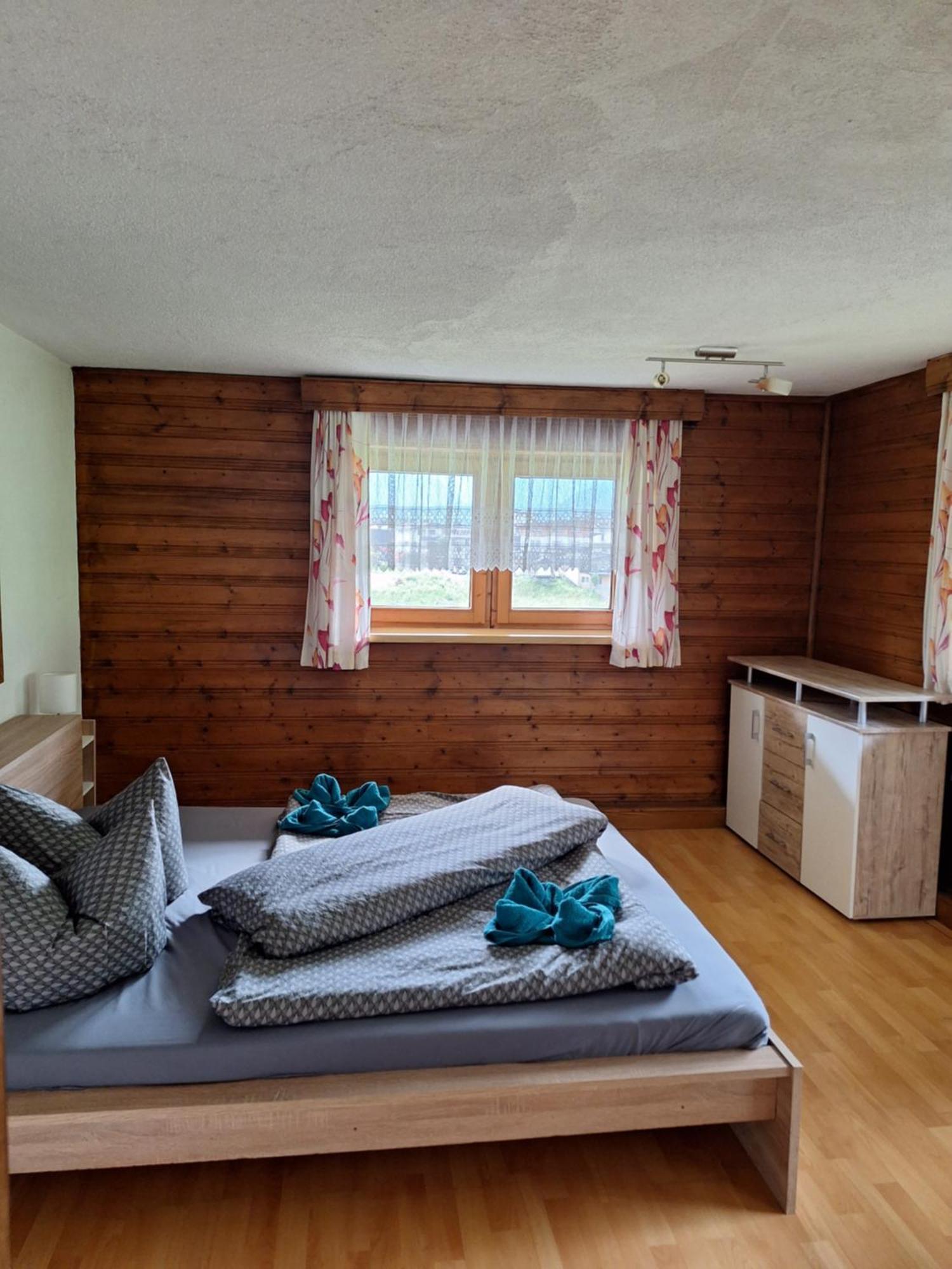 Ferienhof Bichlhof Arzl im Pitztal Ruang foto
